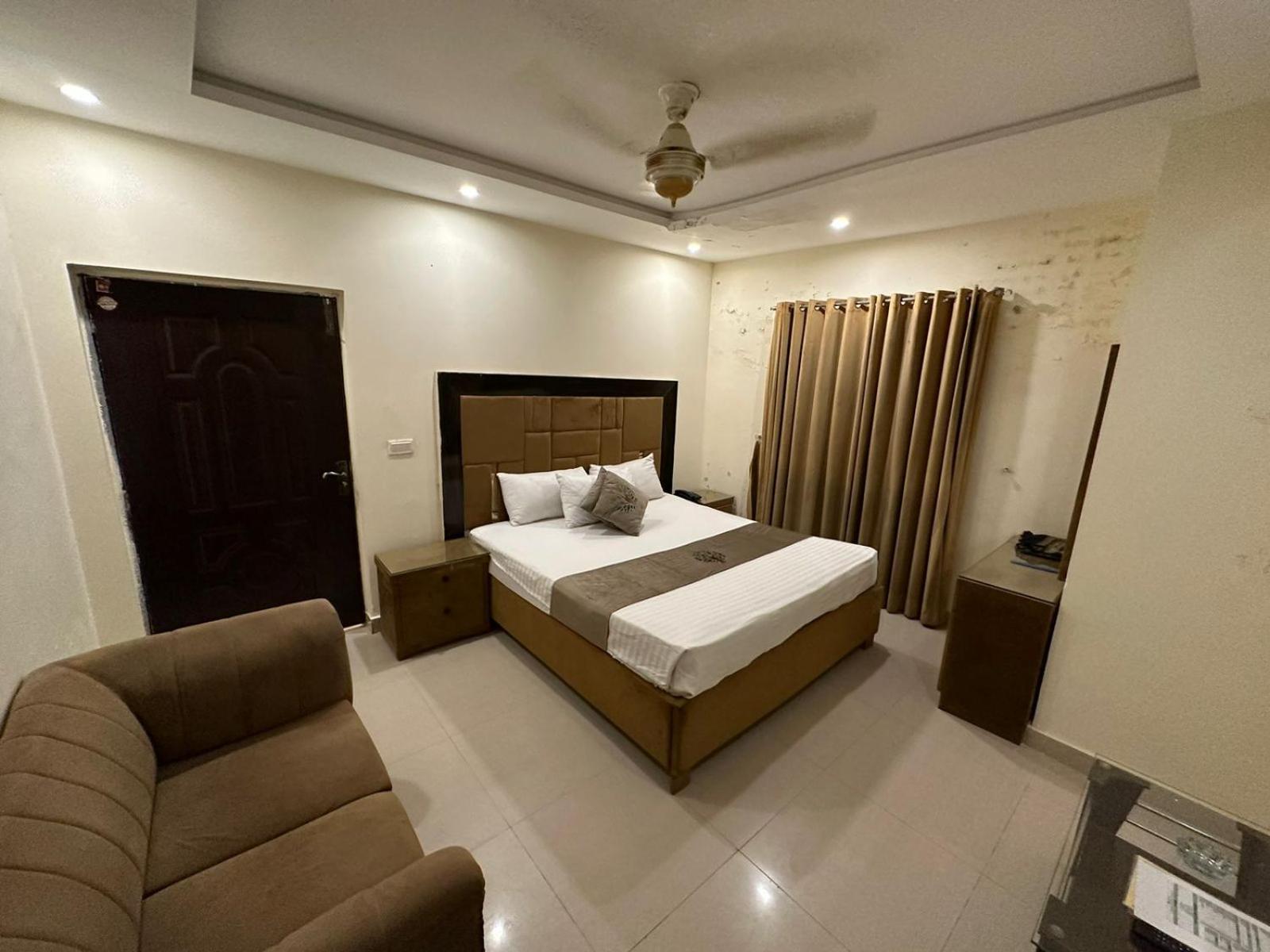 Hotel Green Fort Gulberg Lahore Luaran gambar